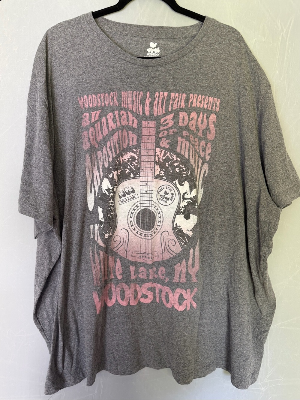 Woodstock 1969 Graphic Oversized Band Tee